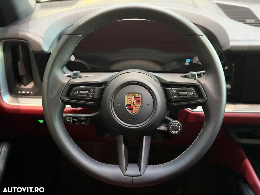 Porsche Cayenne Standard - 30