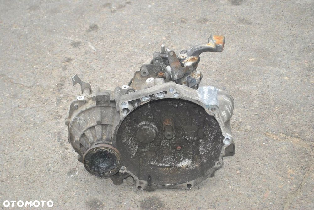 SKRZYNIA BIEGÓW MANUALNA 5-B VOLKSWAGEN 1.9TDI GQQ - 4