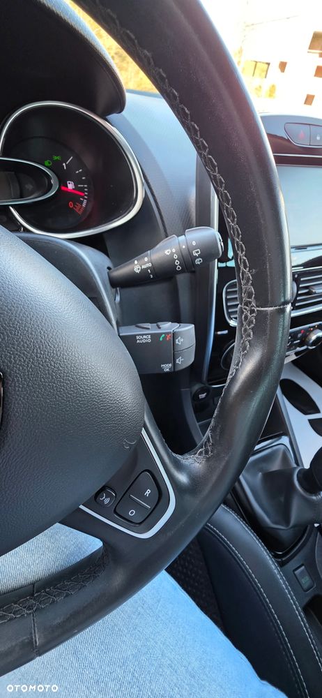 Renault Clio TCe 90 Limited - 21