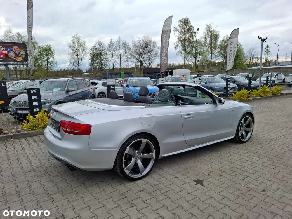 Audi A5 Cabrio - 32