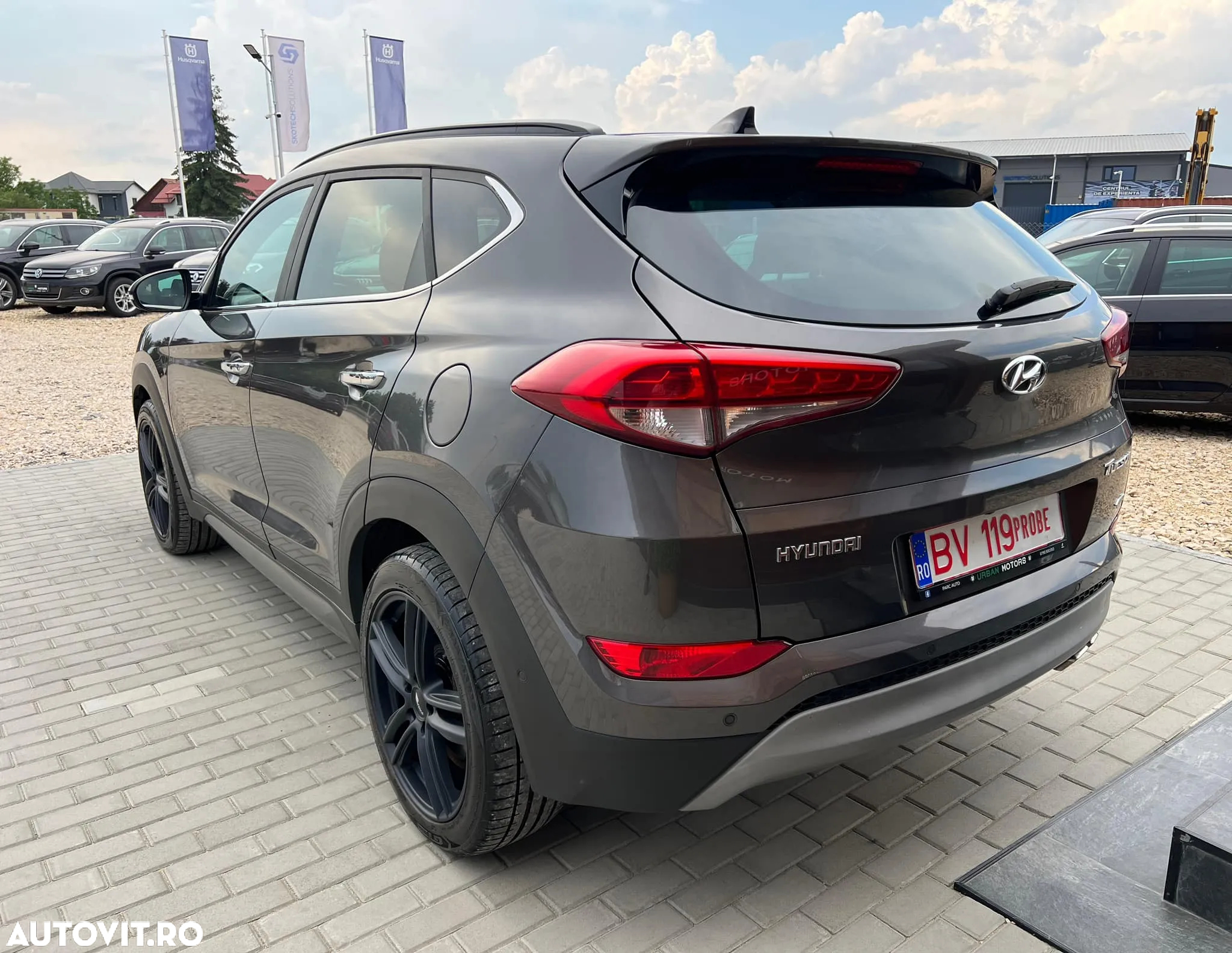 Hyundai Tucson 2.0 CRDI 4WD Automatik Premium - 9
