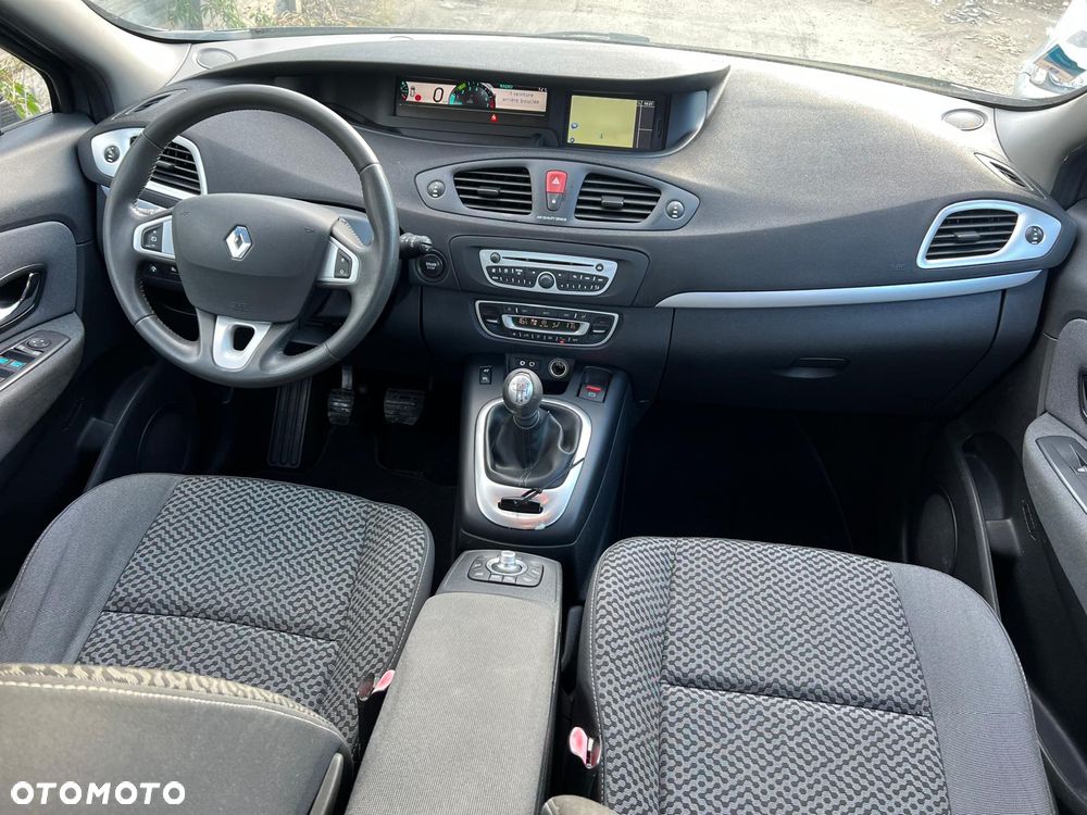 Renault Scenic TCe 130 Dynamique - 15