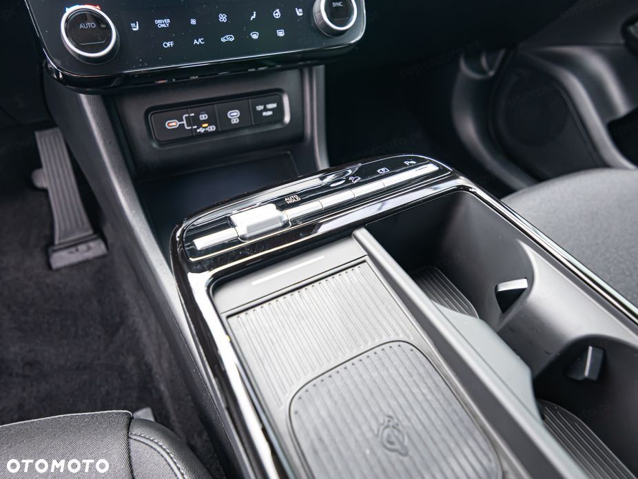 Hyundai Tucson 1.6 T-GDi HEV Executive 2WD - 15