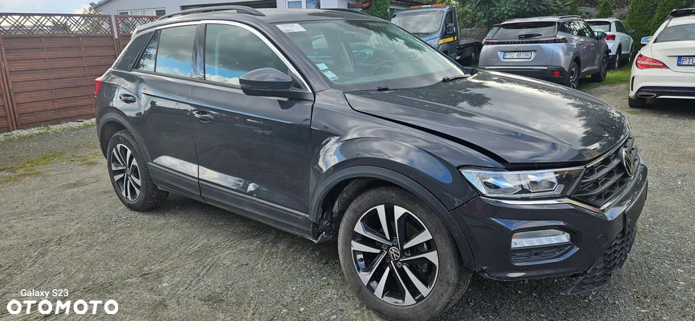 Volkswagen T-Roc - 11