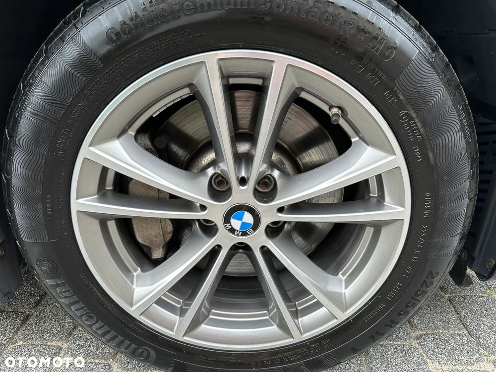 BMW Seria 5 525d Sport Line - 12