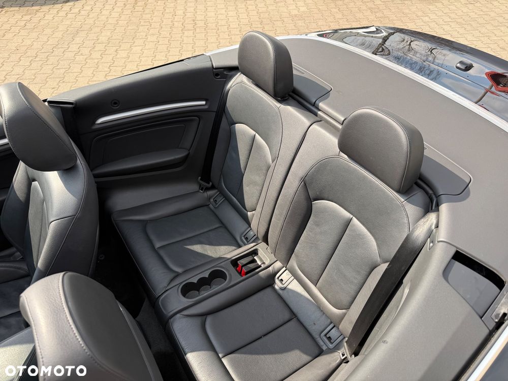 Audi A3 Cabrio 40 TFSI quattro S tronic design - 12
