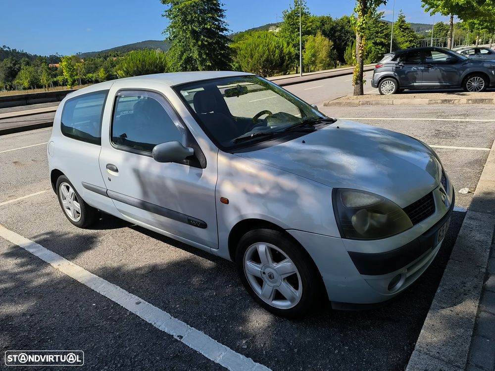 Renault Clio 1.2 16V Dynamique - 6