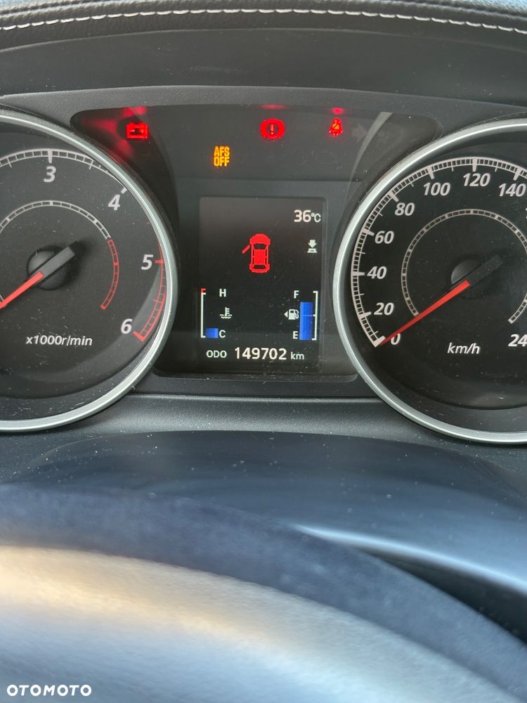 Mitsubishi Outlander 2.0 DID Intense + - 26