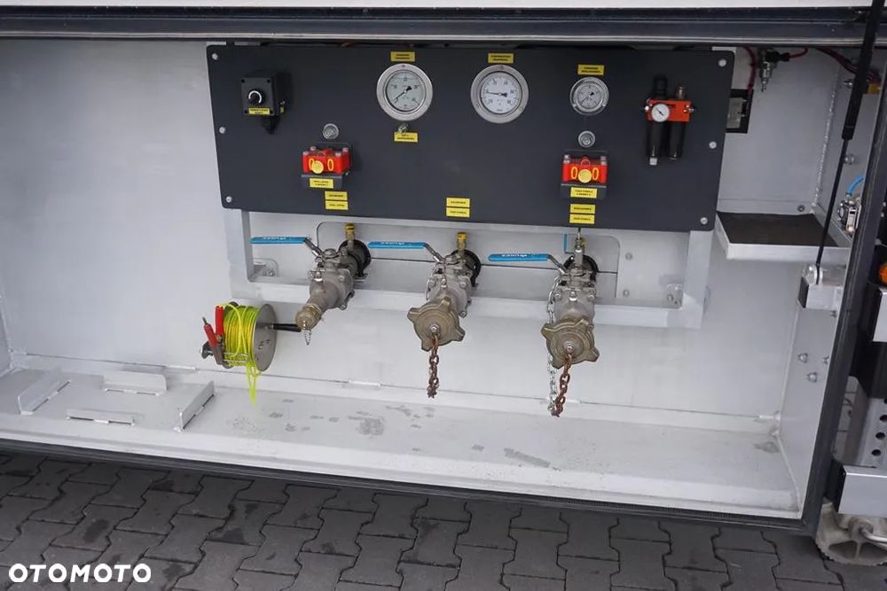 Stokota CYSTERNA / DO GAZU / LPG / 47 895 L / JAK NOWA - 16
