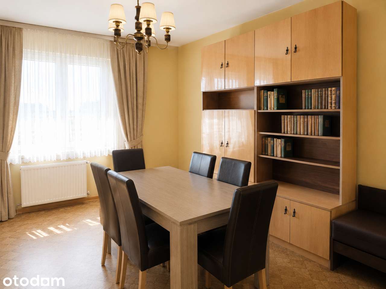 Mieszkanie z ogrodzonym terenem i placem zabaw – Gniezno, Konikowo