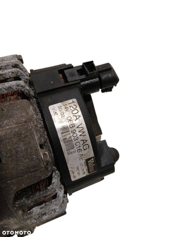 alternator audi a4 b6 2.0 fsi 06b903016ae sg12b075 - 4