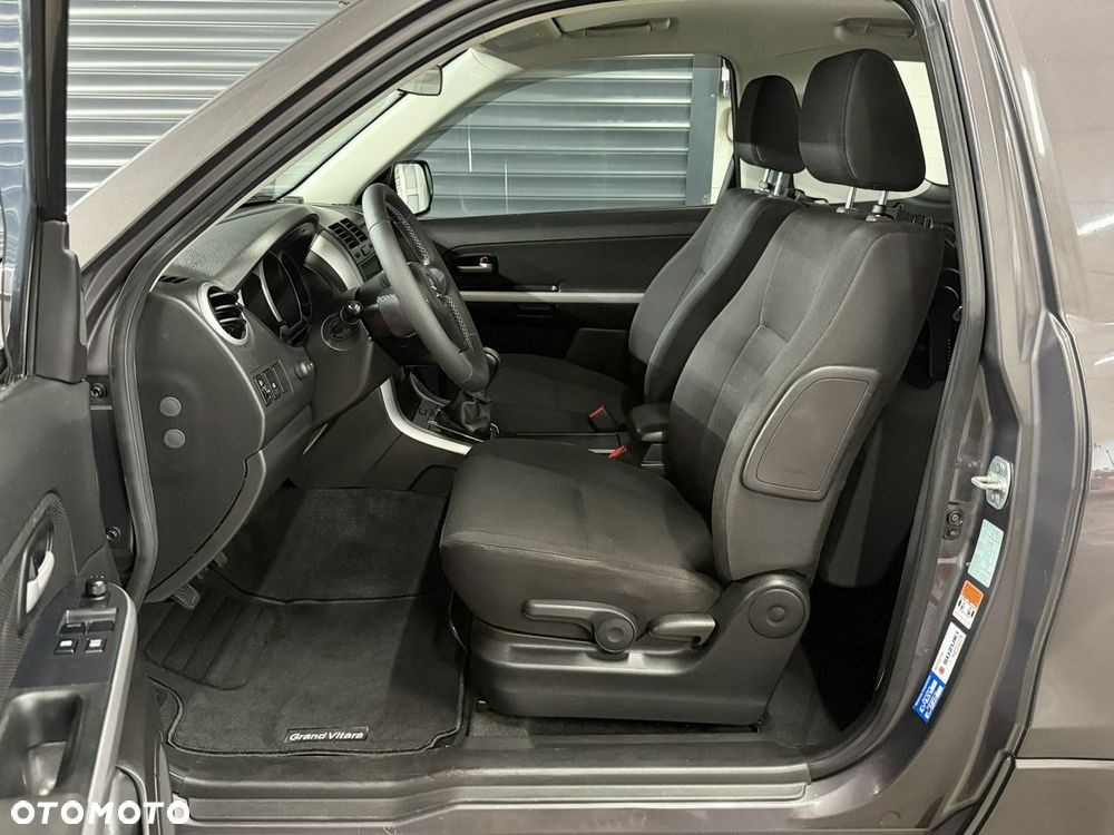 Suzuki Grand Vitara - 9