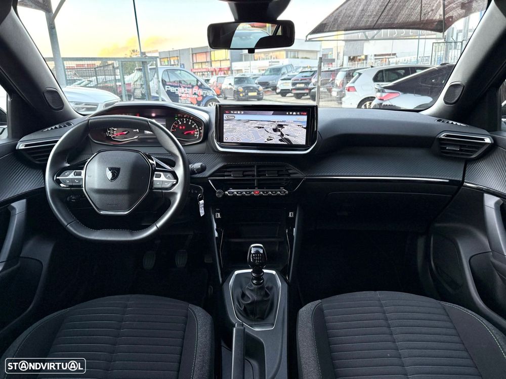 Peugeot 2008 1.2 PureTech Active Pack - 16