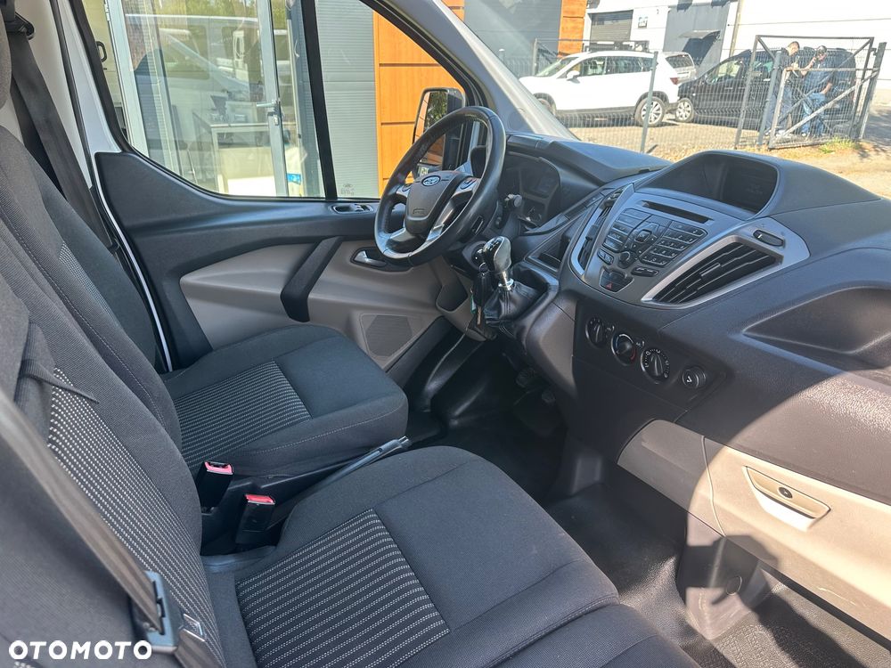 Ford Transit Custom 2.2 2013/14r L1H1 Brygadowka 6oso. - 18