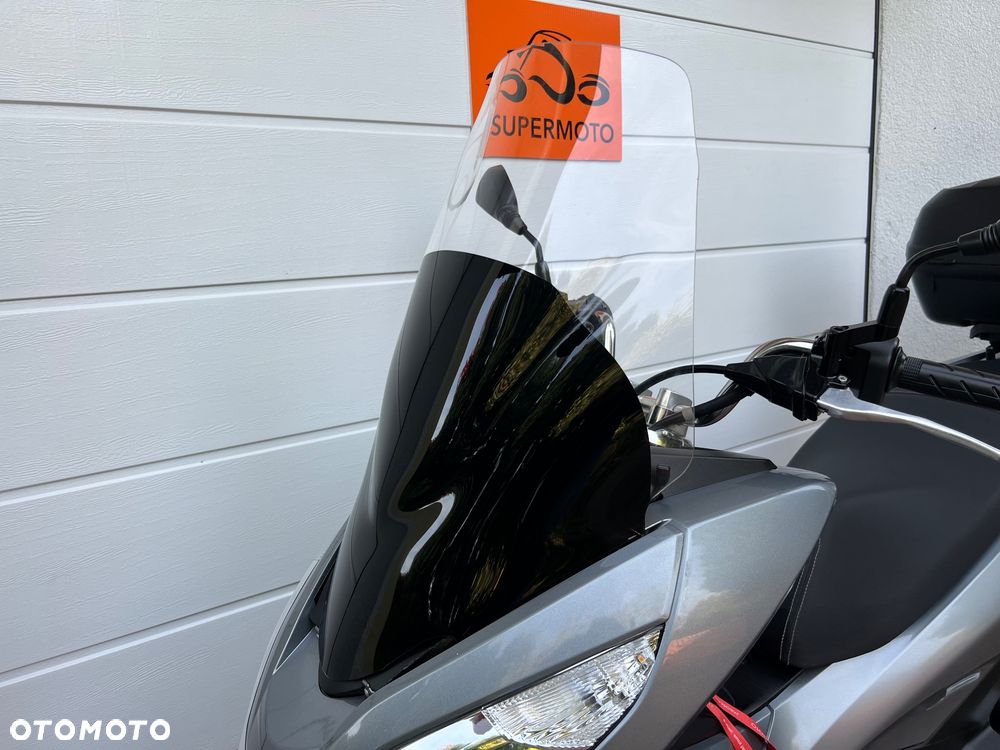 Honda PCX - 23