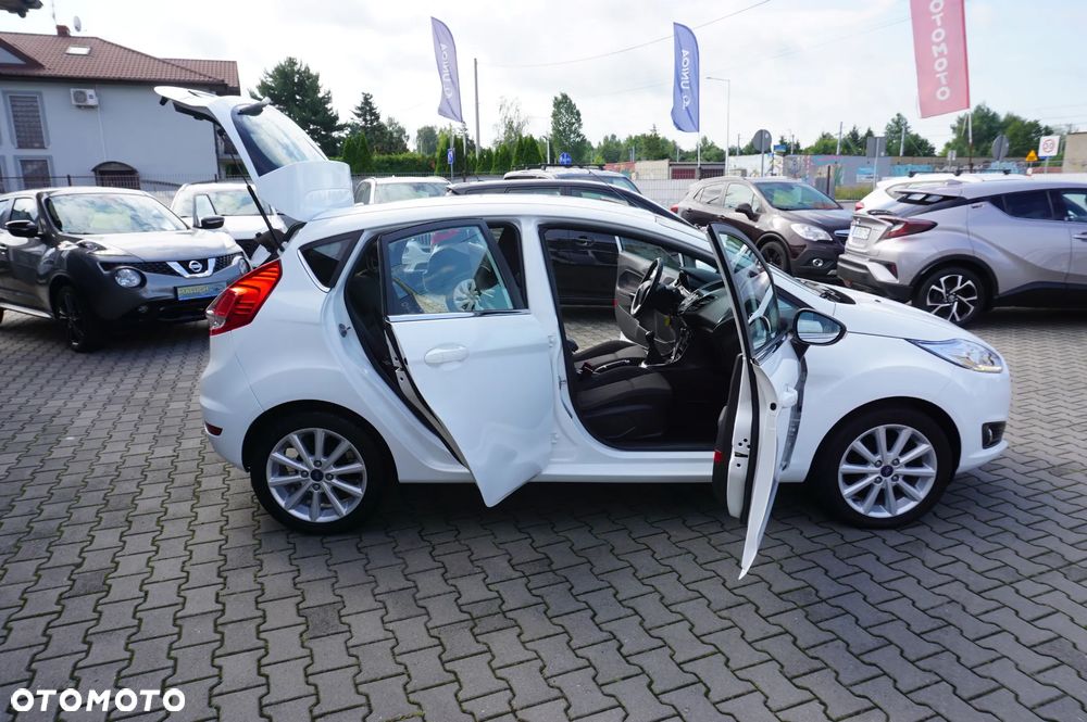 Ford Fiesta 1.25 Titanium EU5 - 18