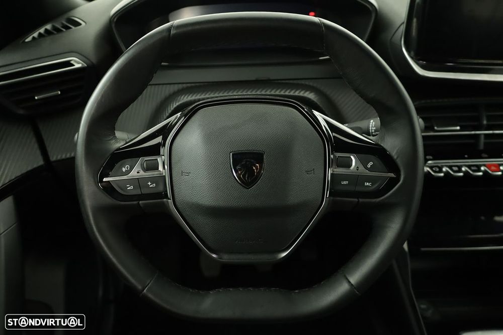Peugeot 2008 1.2 PureTech Allure - 15