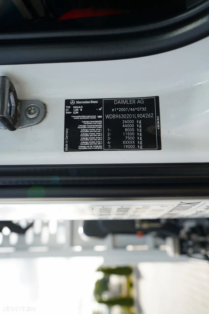 Mercedes-Benz ANTOS 2536 / 6x2 / PUNTE RIDICATĂ / PUNTE DIRECȚIE / HDS HIAB 144bs-2 Hiduo / ROTARE / TELECOMANDĂ - 33