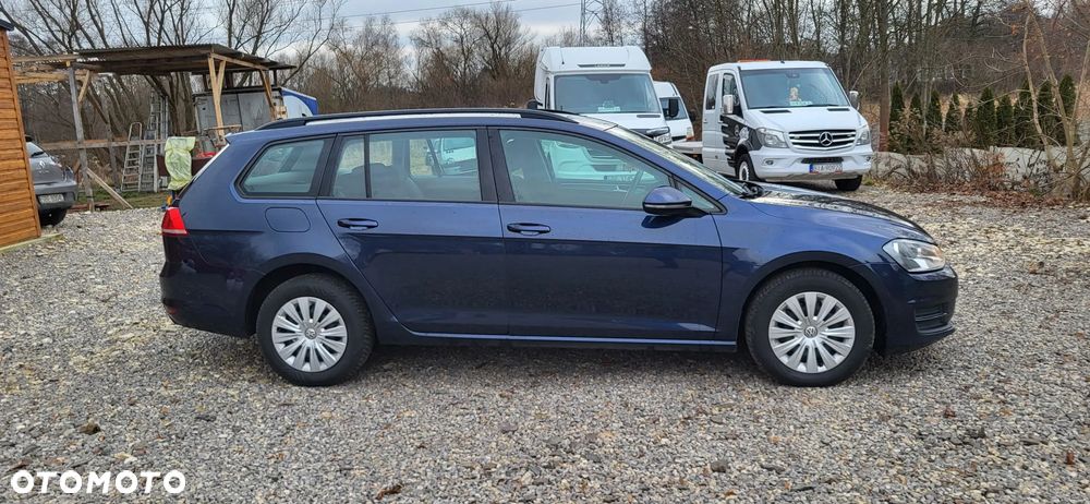 Volkswagen Golf 1.6 TDI BlueMotion Technology Trendline - 35