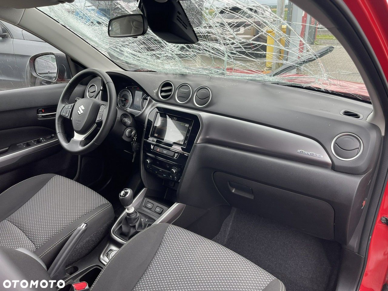 Suzuki Vitara - 12
