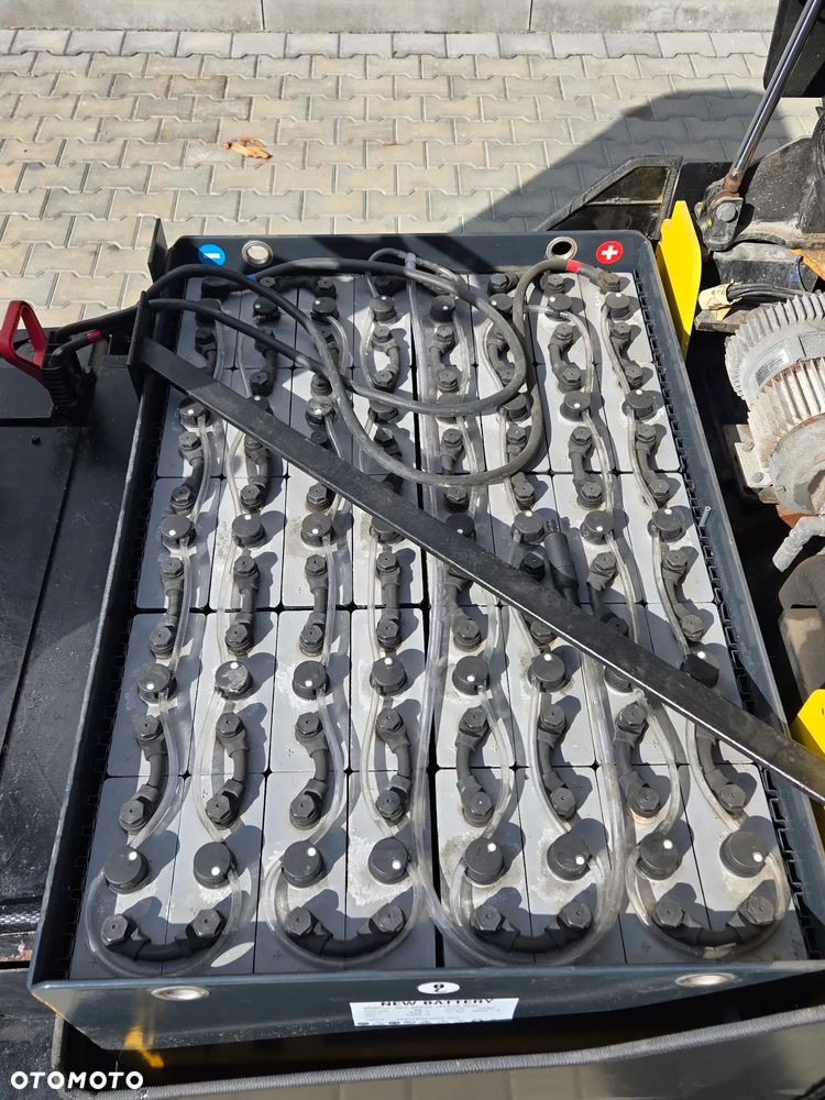 Caterpillar EP30K-PAC - 3