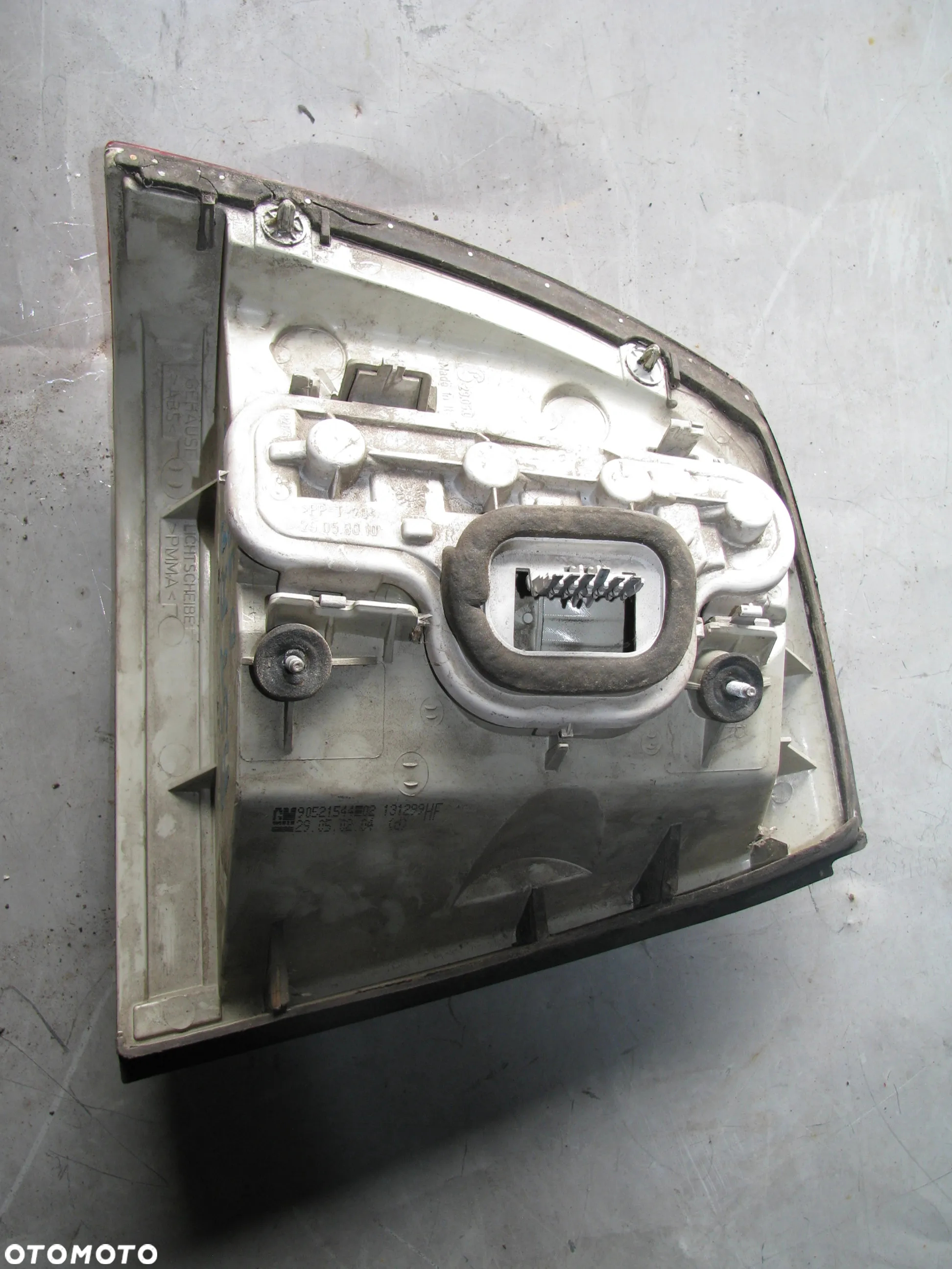 LAMPA TYLNA PRAWY TYŁ OPEL ASTRA G - 3