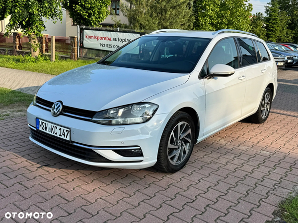 Volkswagen Golf 1.6 TDI Sound