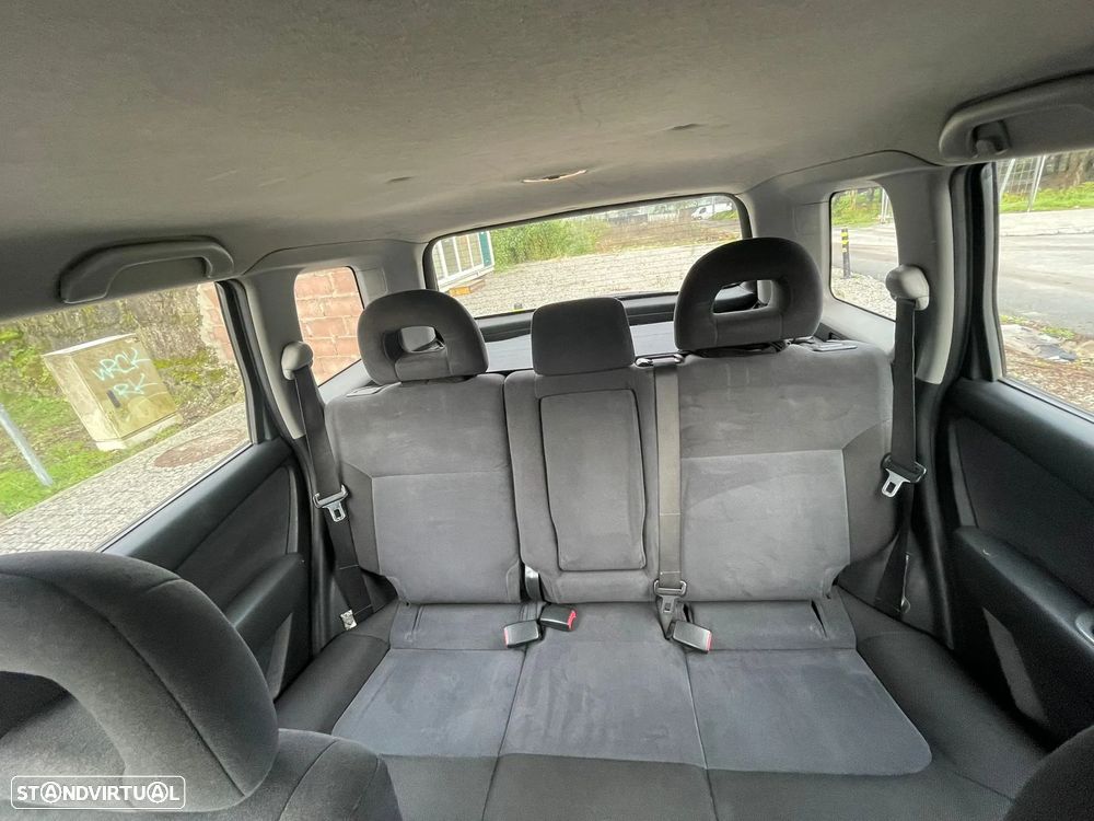 Mitsubishi Outlander 2.0 Sport 4WD - 7