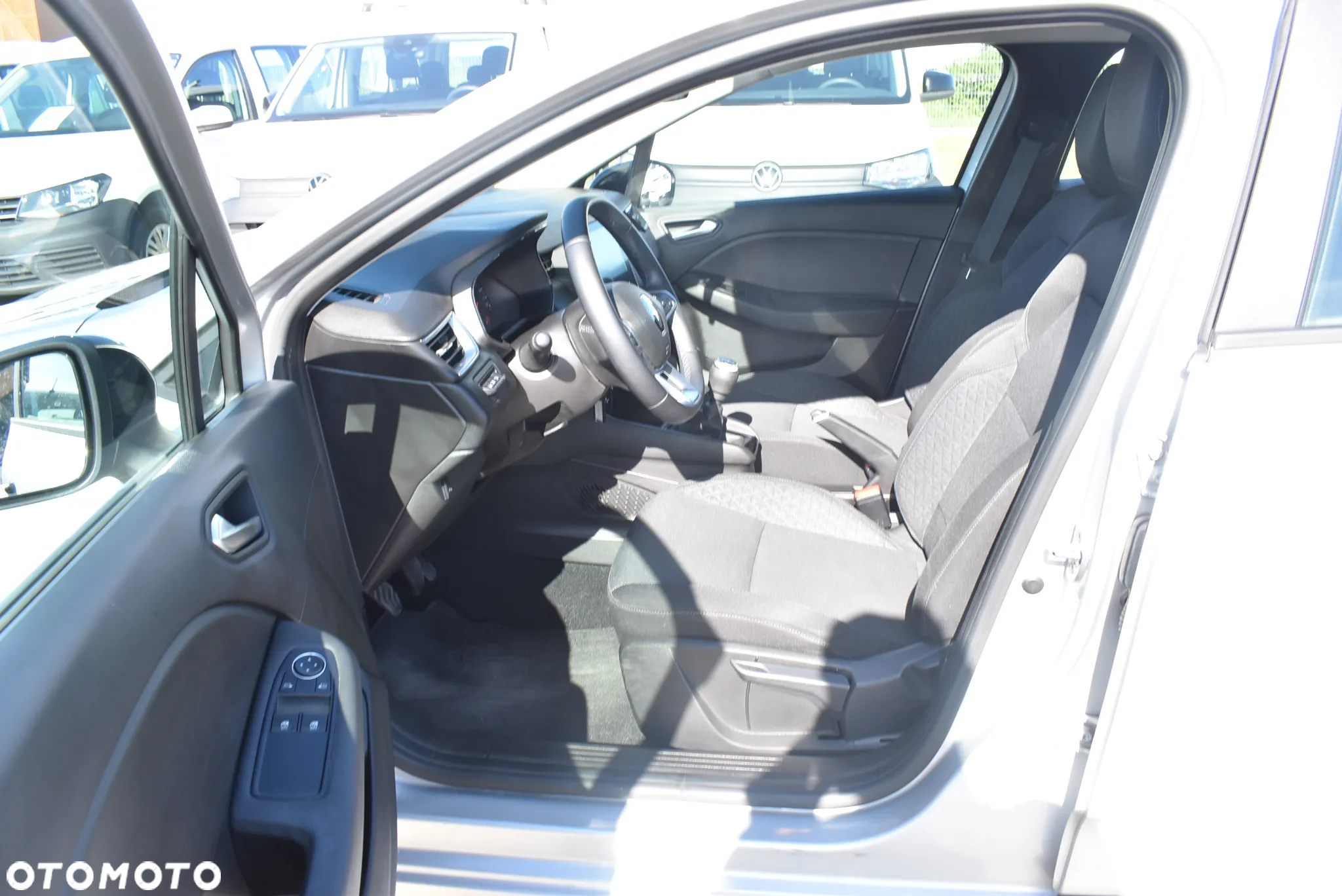Renault Clio 1.0 TCe Equilibre - 10