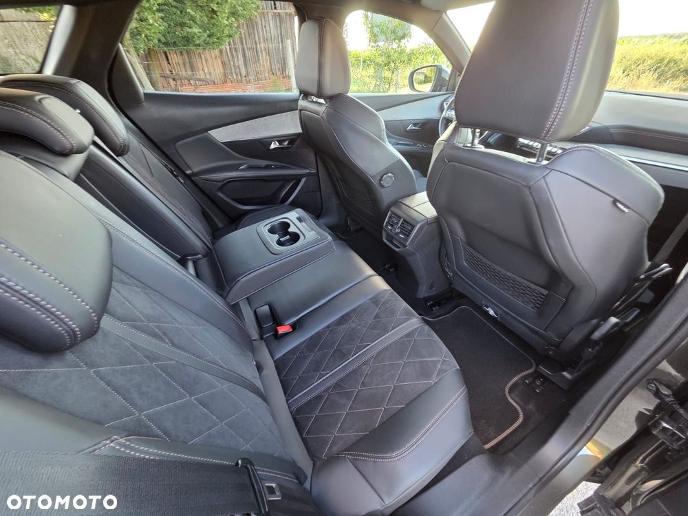 Peugeot 3008 BlueHDi 180 Stop & Start EAT6 GT - 11
