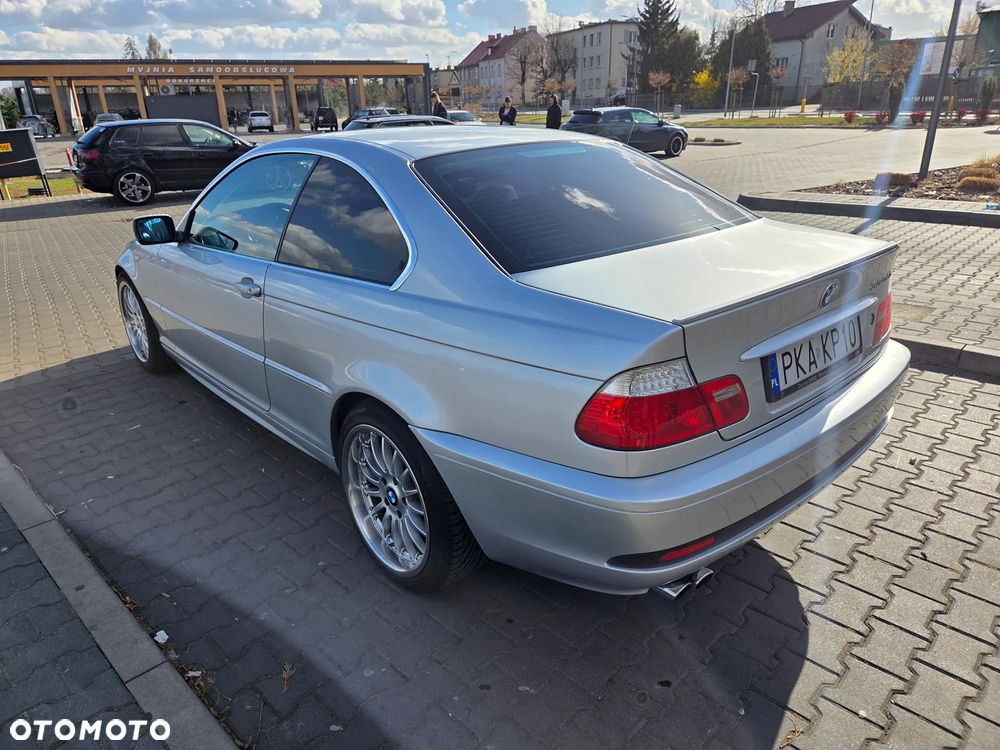 BMW Seria 3 330 Ci Edition Sport - 19