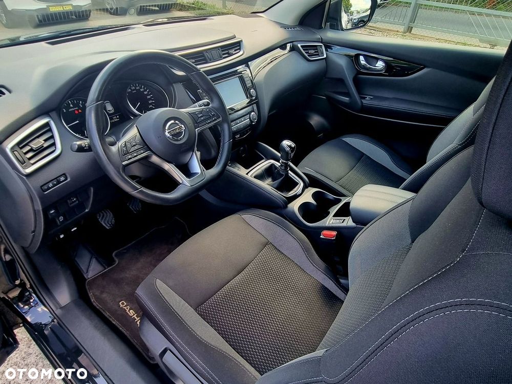 Nissan Qashqai 1.3 DIG-T Tekna - 10