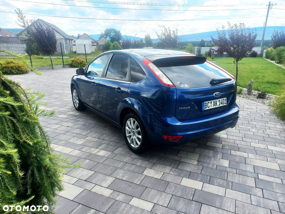 Ford Focus 1.6 16V Ambiente - 6