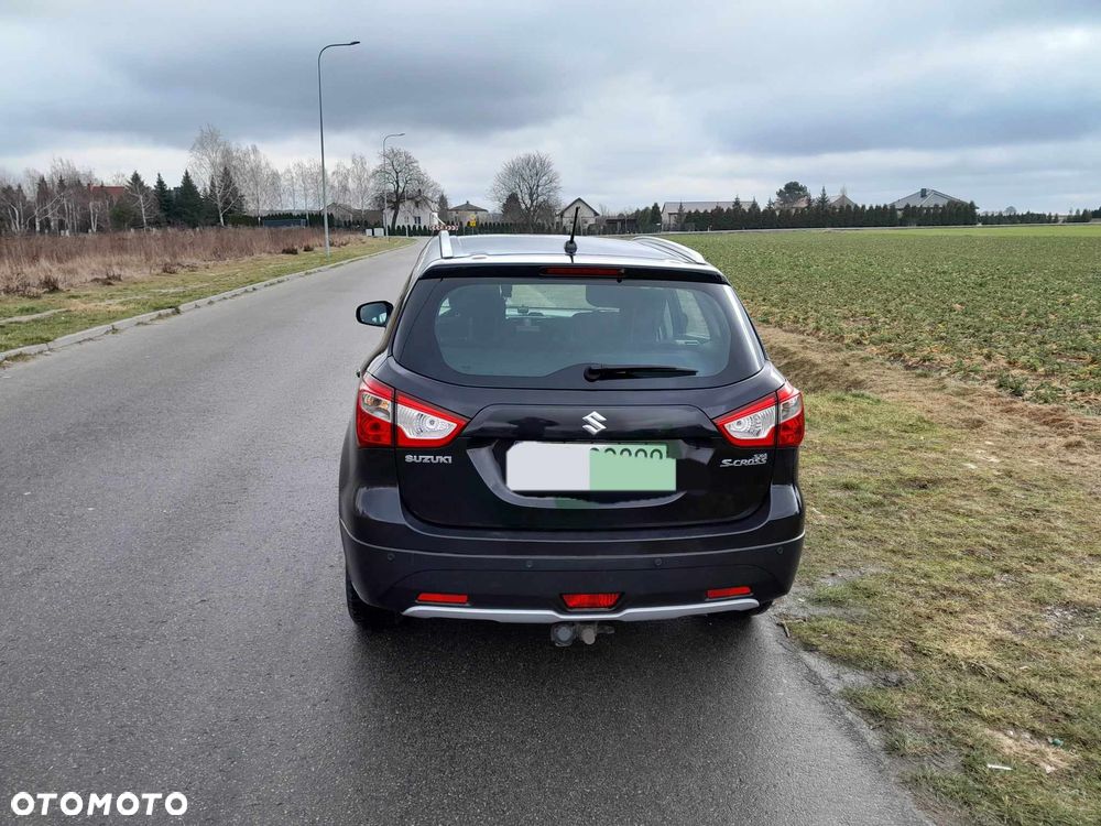Suzuki SX4 1.6 Comfort Plus - 2