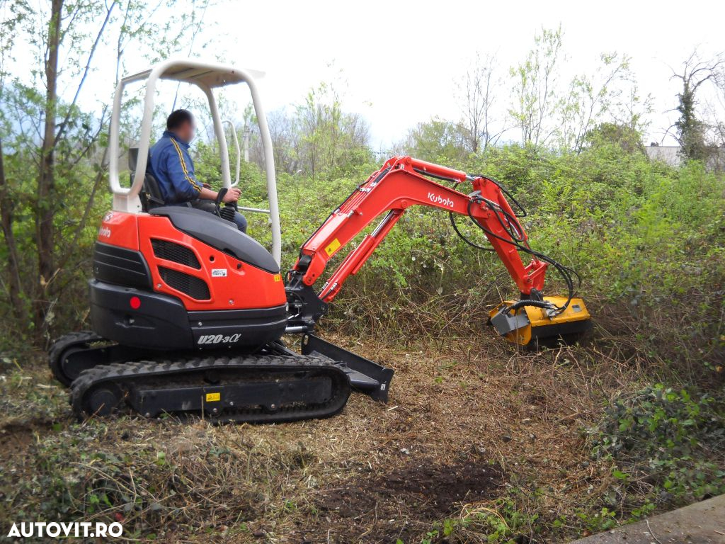 Tocator hidraulic pentru resturi vegetale FEMAC model T3 70 - 2