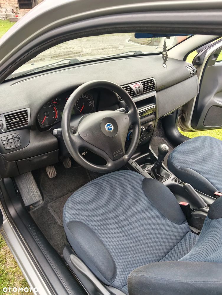 Fiat Stilo ver-1-9-jtd-115-active - 9