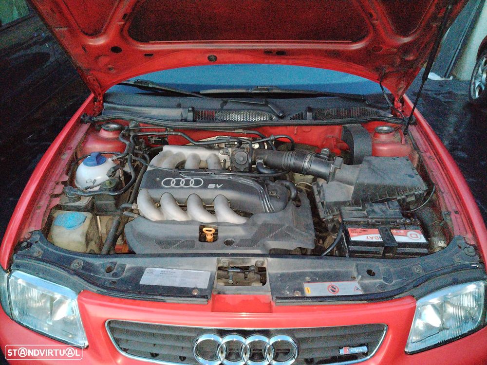 Audi A3 1.8 - 9