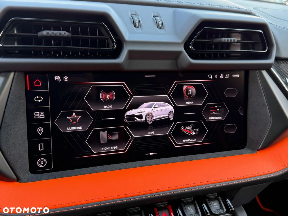 Lamborghini Urus - 23