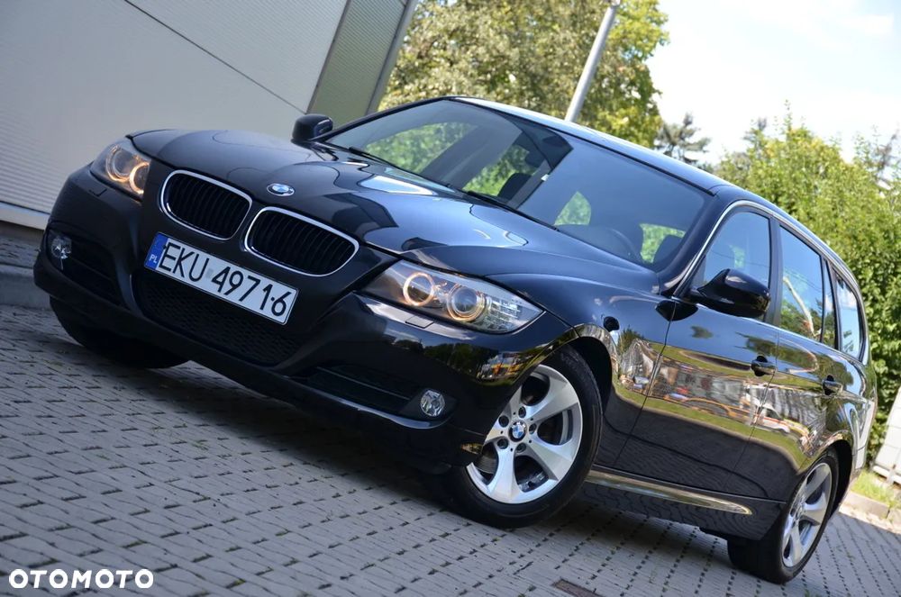 BMW Seria 3 320d Efficient Dynamics - 38