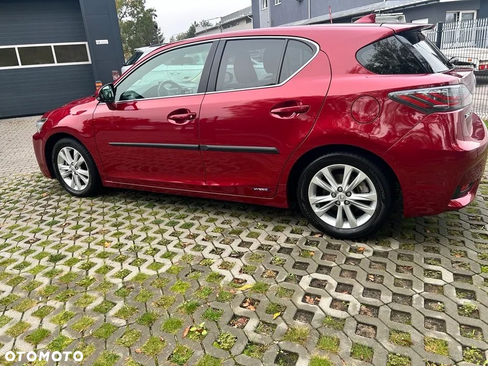 Lexus CT - 3