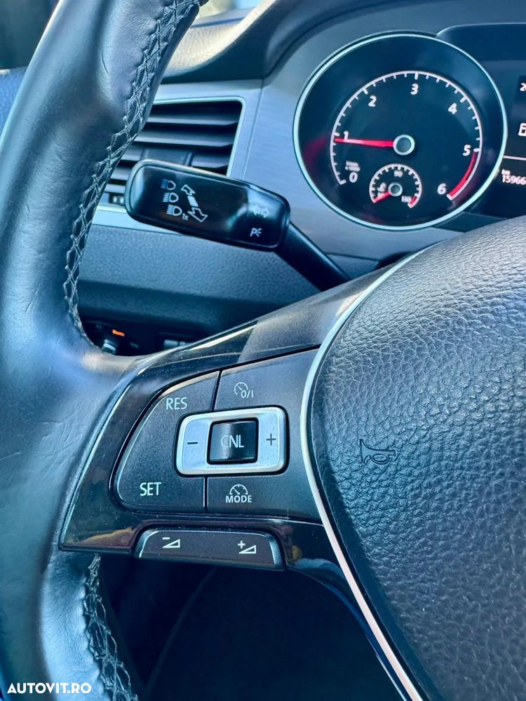 Volkswagen Golf Sportsvan 1.6 TDI BlueMotion Technology Allstar - 30