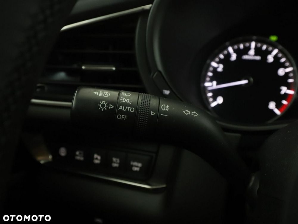 Mazda CX-30 e-SKYACTIV-G 2.0 M HYBRID - 36