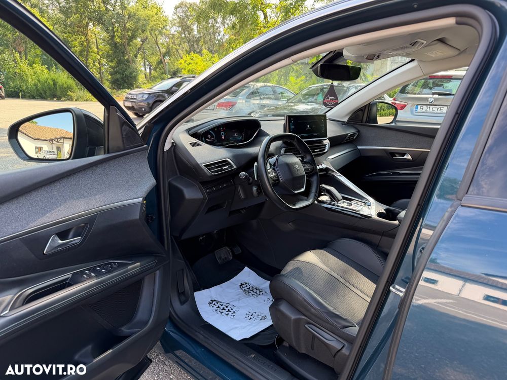 Peugeot 3008 225 e-EAT8 Allure - 7