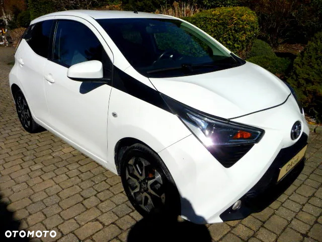 Toyota Aygo 1.0 VVT-i Color Edition - 2