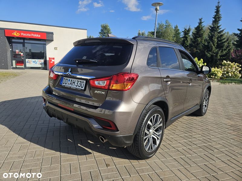 Mitsubishi ASX 1.6 Intense Plus Navi Blue Edition - 12