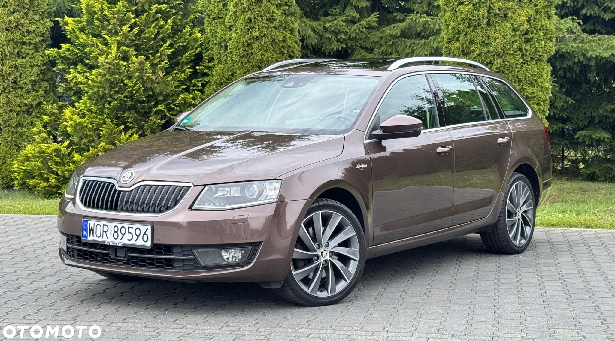 Skoda Octavia 1.8 TSI DSG L&K - 7