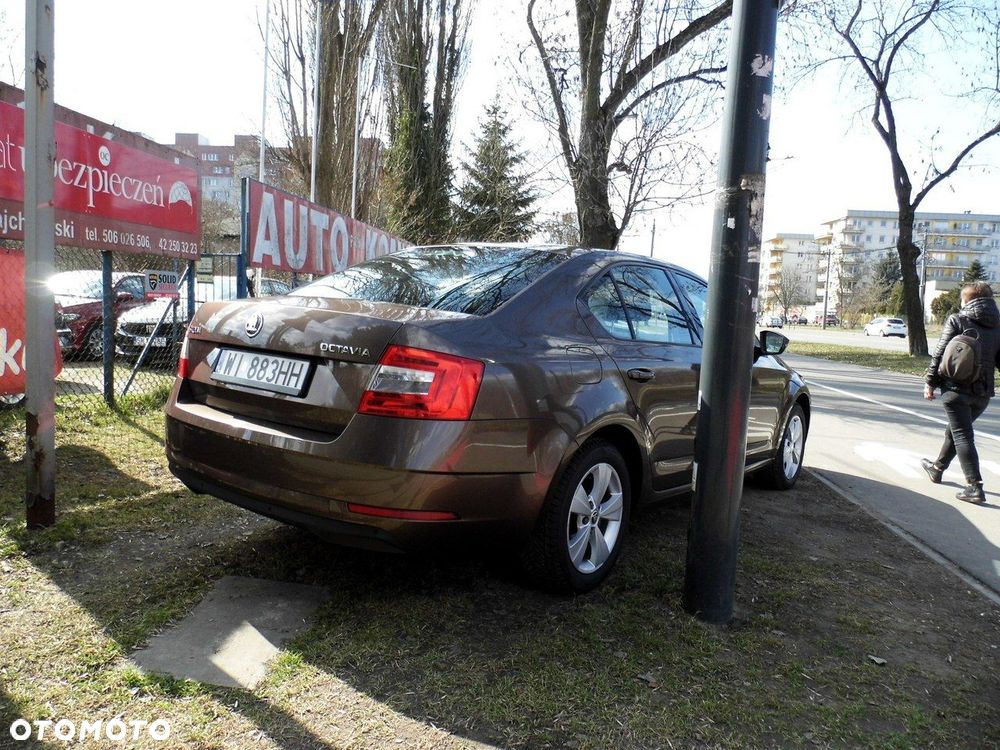 Skoda Octavia - 2