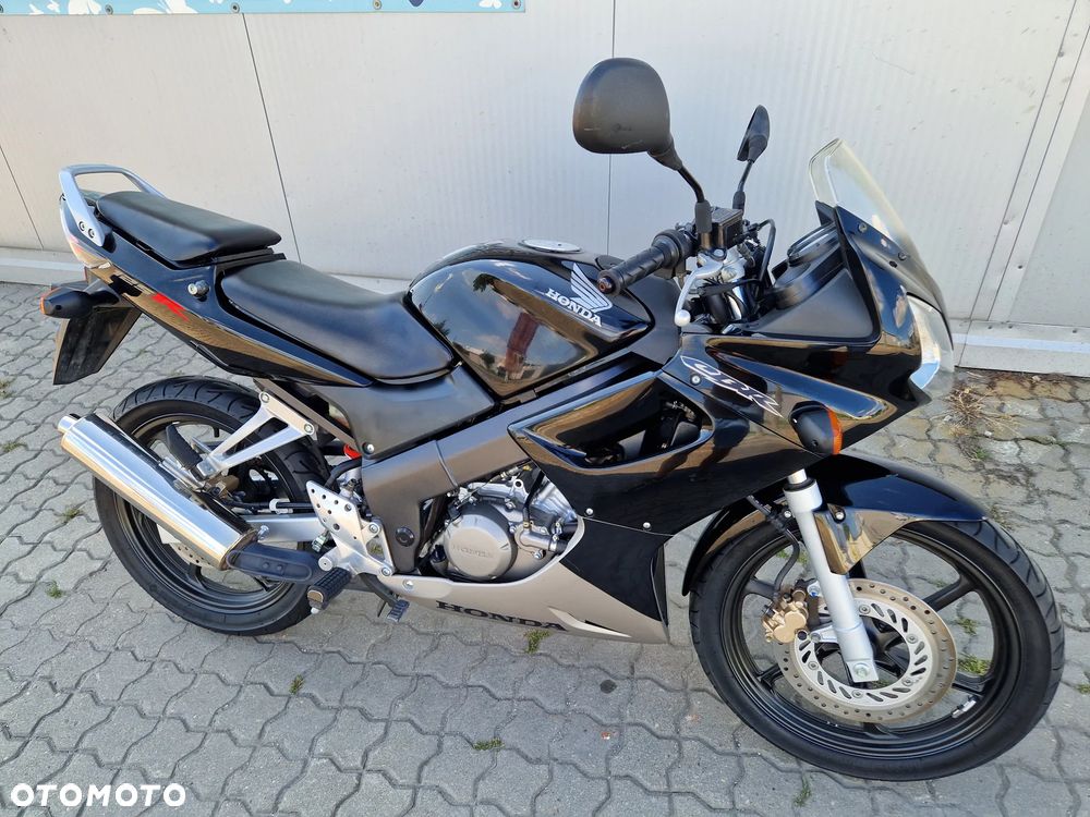 Honda CBR - 1