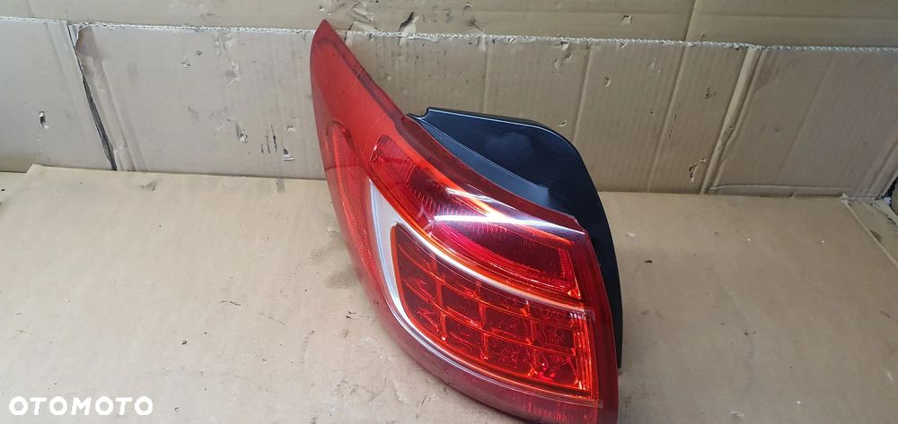 Lampa lewy tył tylna lewa w błotnik Kia Sportage III 3 - 2
