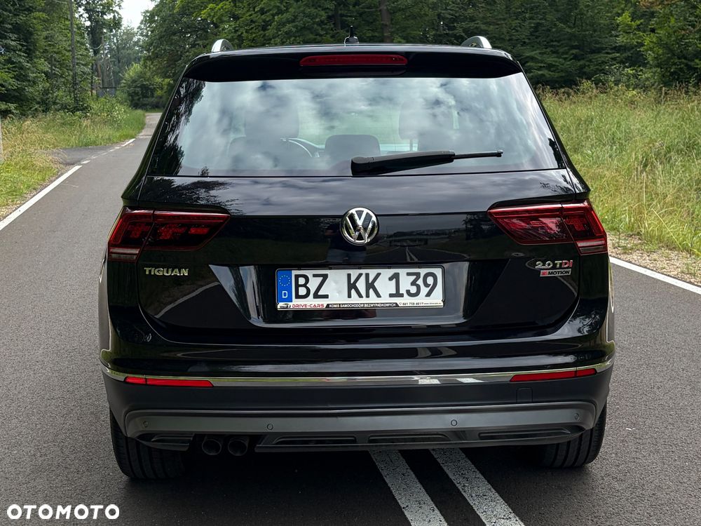 Volkswagen Tiguan 2.0 TDI SCR 4MOTION DSG Highline - 29